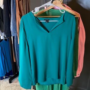 Ann Taylor Green Long Sleeve Notched Collar Blouse